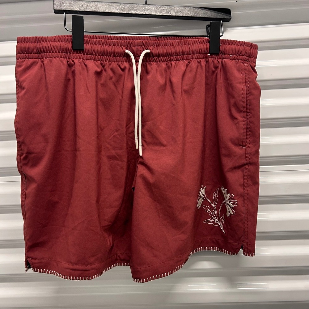 Abercrombie Fitch Relaxed Stretch Men Red Floral Embroidered gym Shorts Size XL